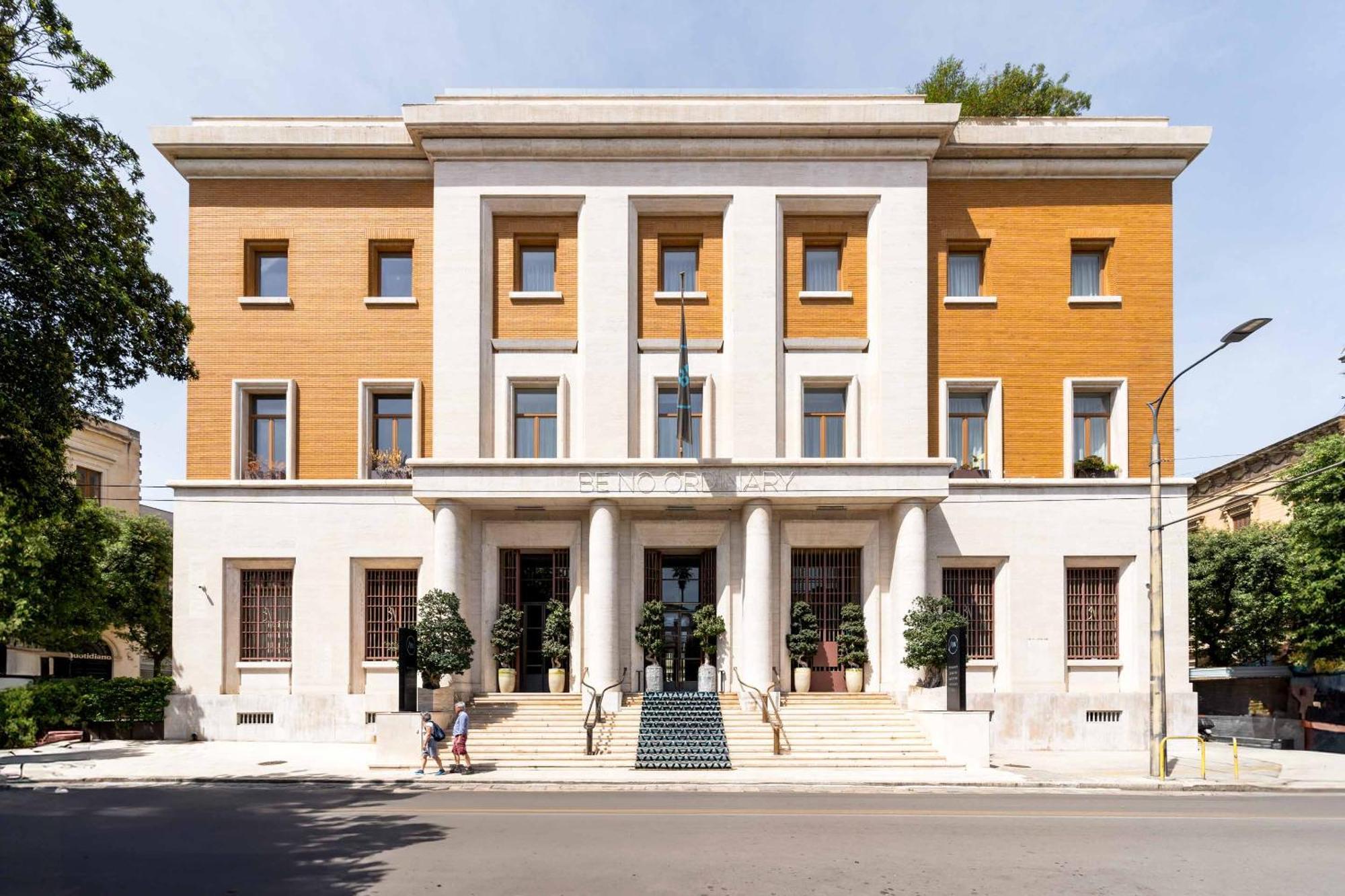 Limehome Lecce Palazzo Bn Bagian luar foto
