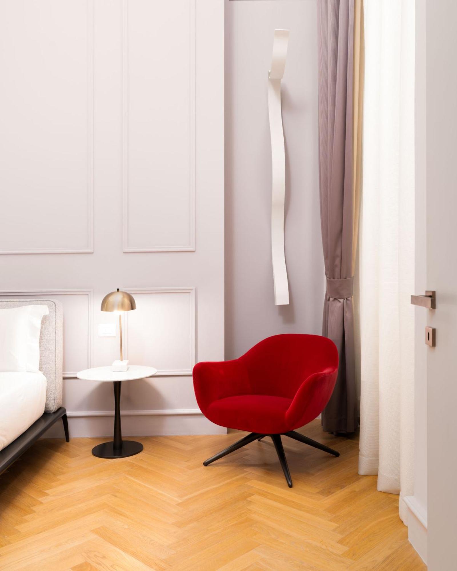 Limehome Lecce Palazzo Bn Bagian luar foto
