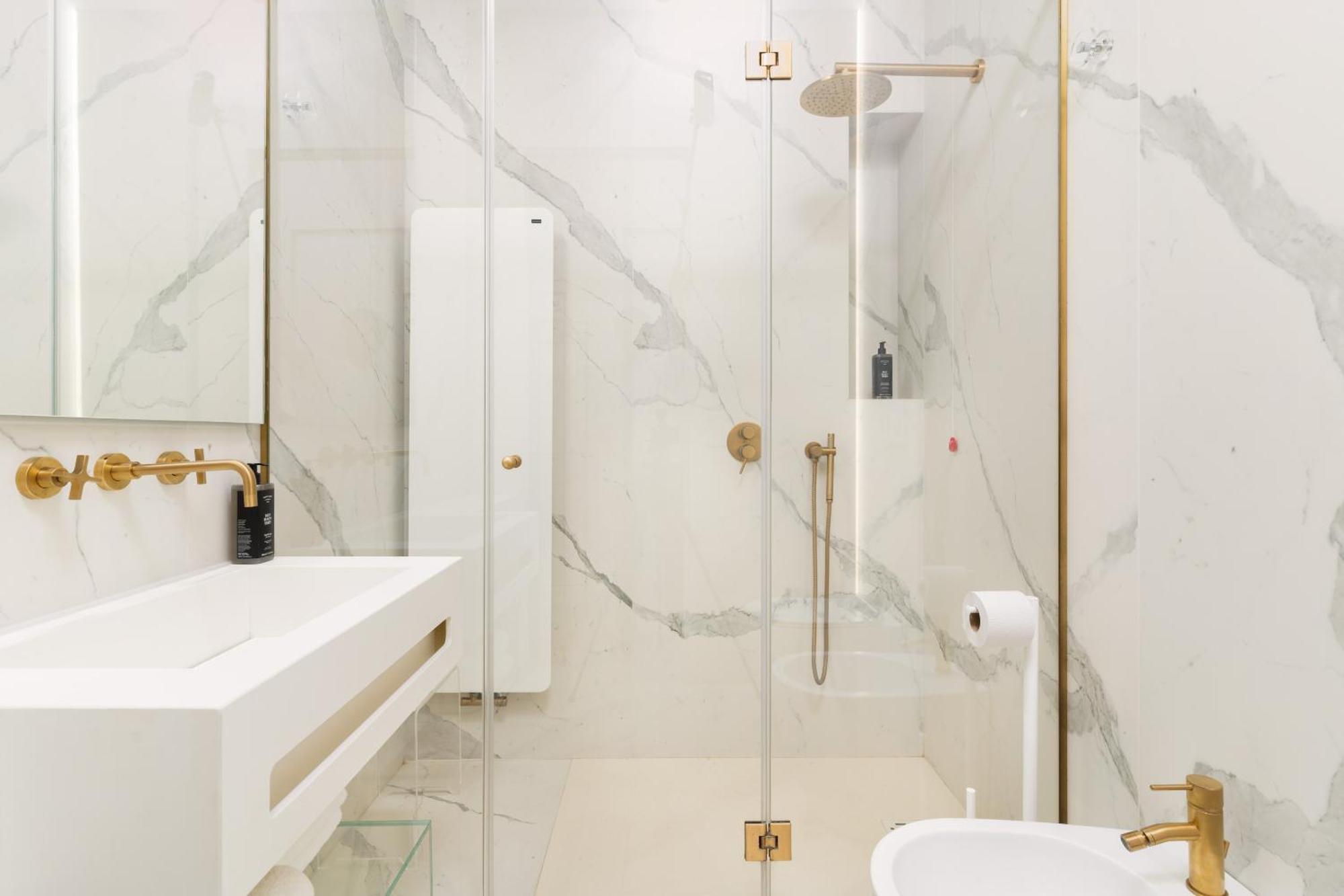 Limehome Lecce Palazzo Bn Bagian luar foto