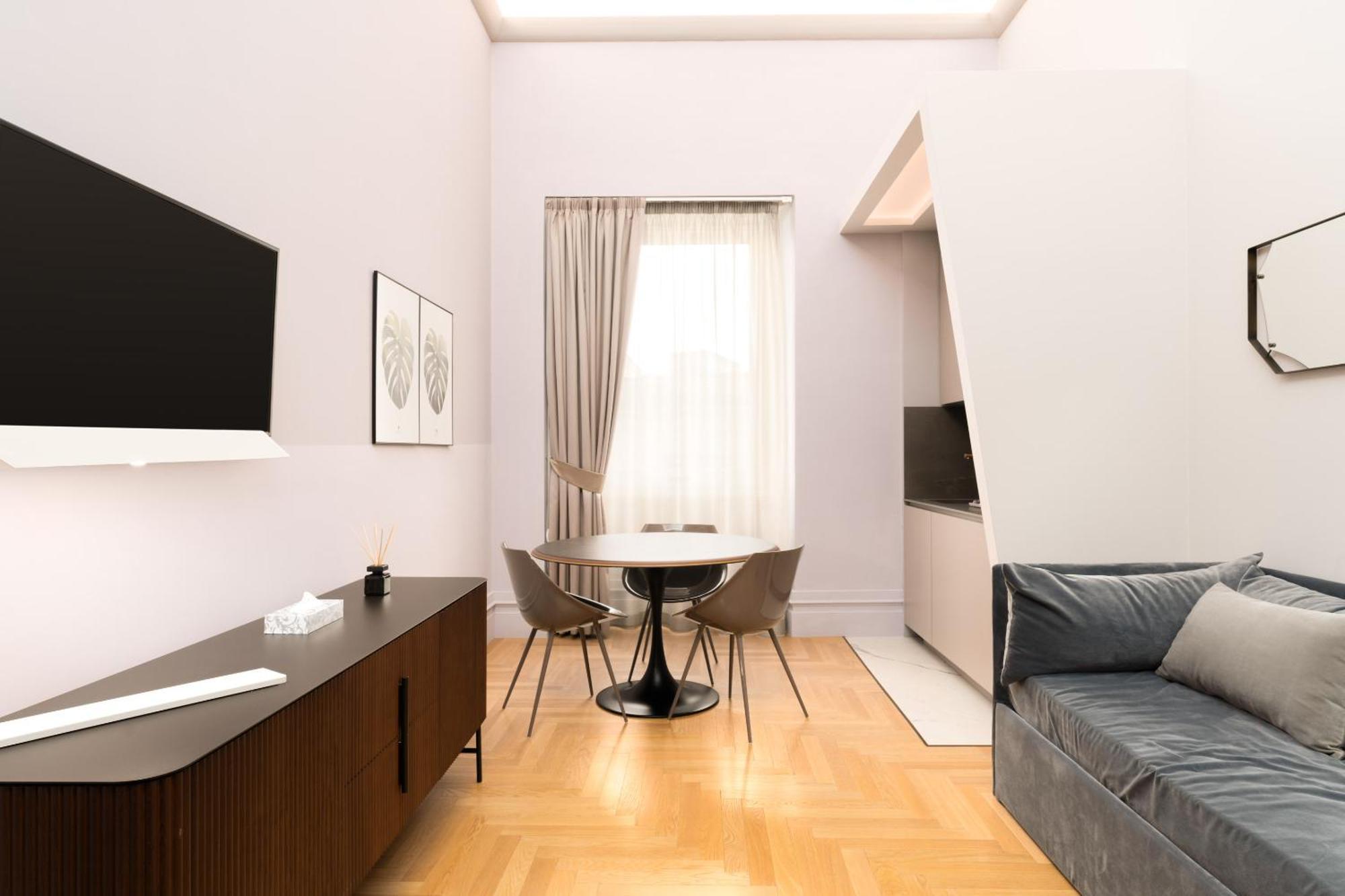 Limehome Lecce Palazzo Bn Bagian luar foto