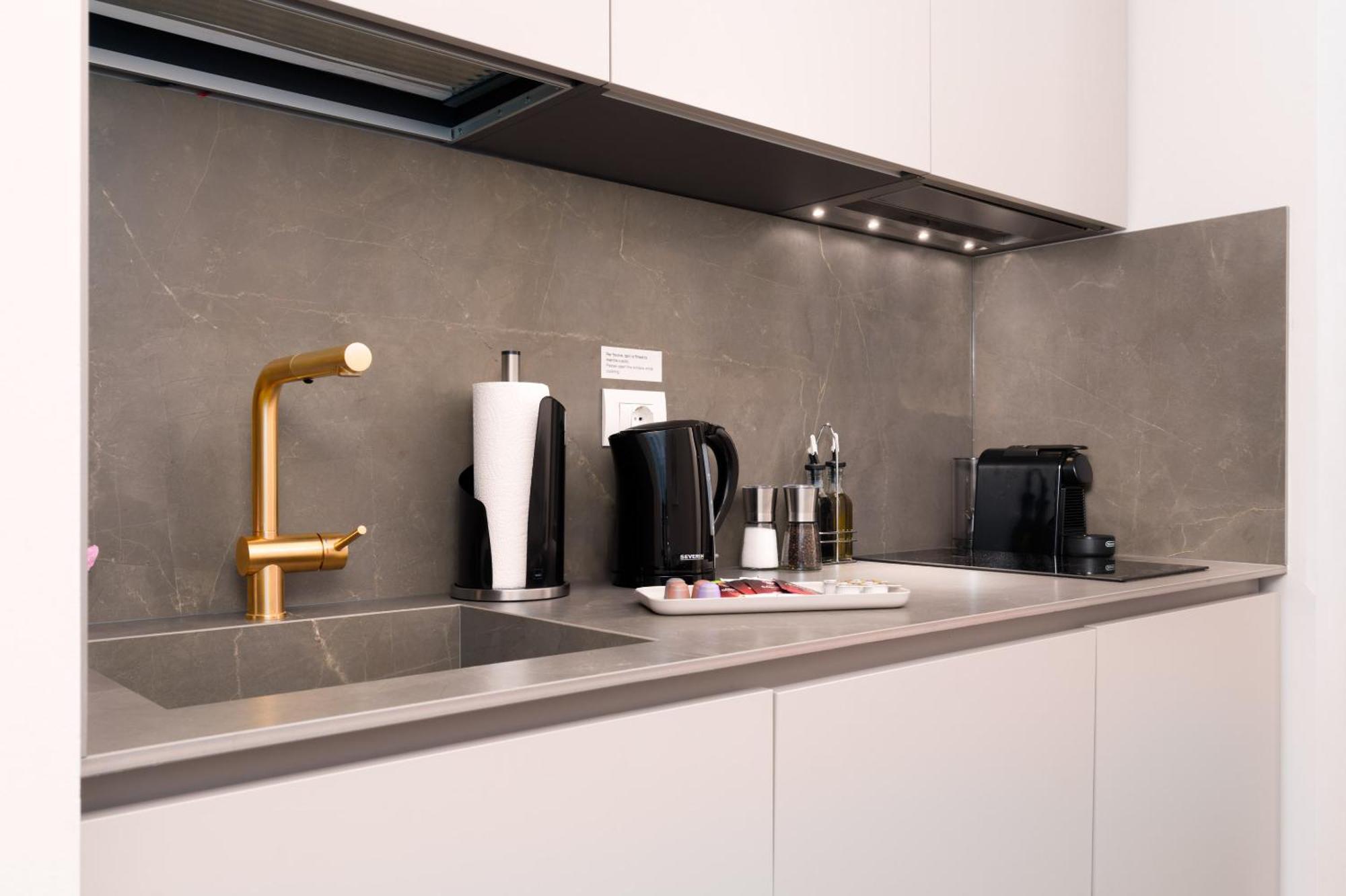Limehome Lecce Palazzo Bn Ruang foto