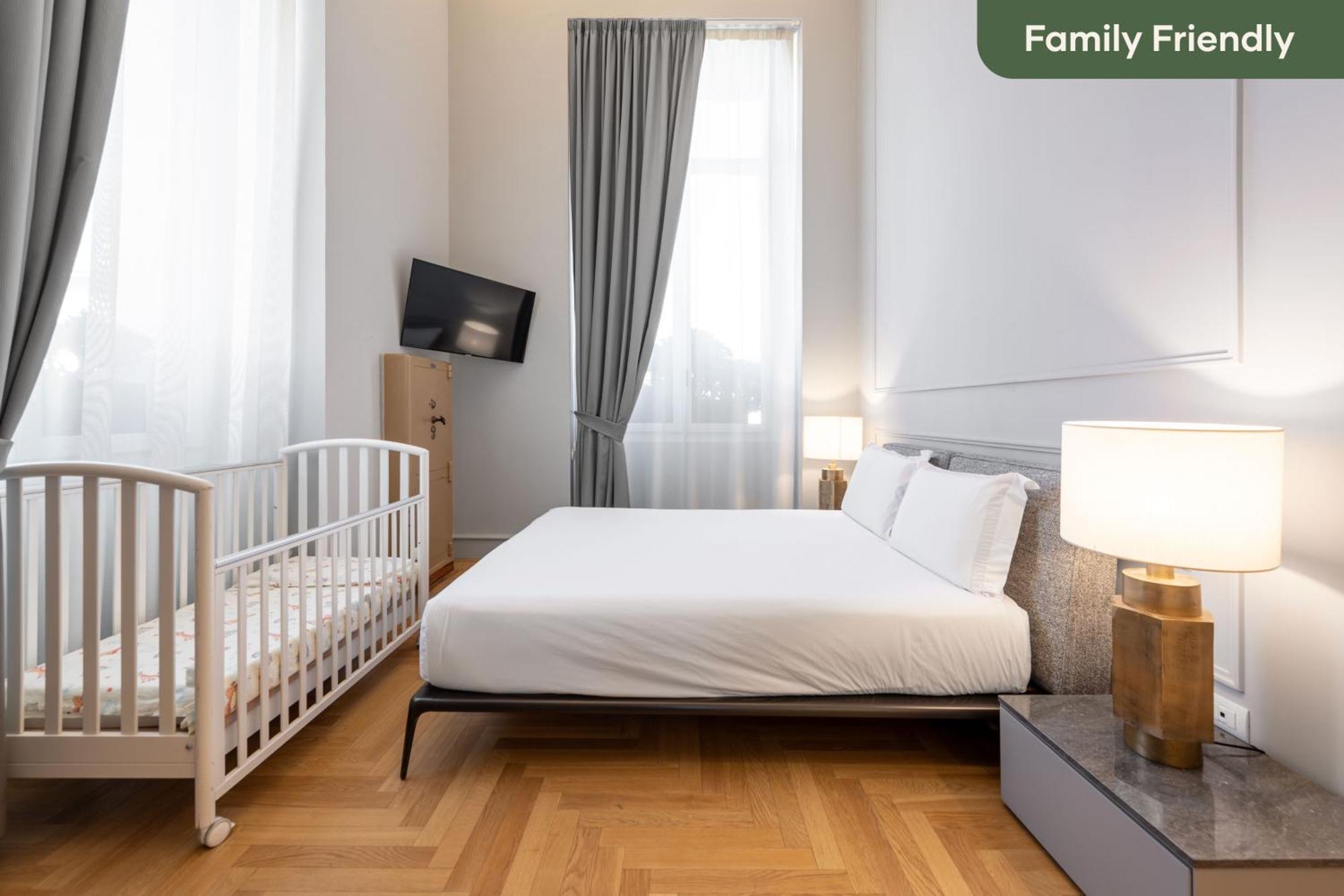 Limehome Lecce Palazzo Bn Bagian luar foto